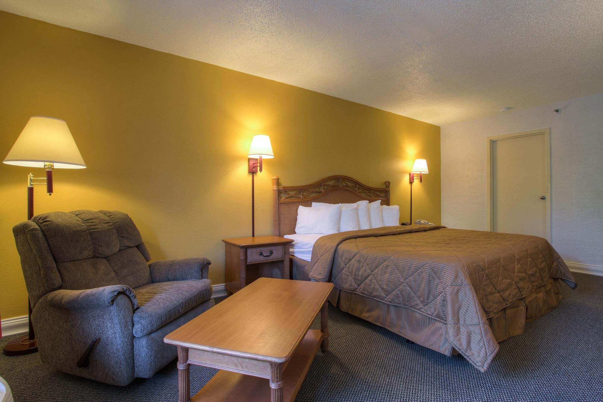 Quality Inn & Suites St Augustine Beach Area شاطئ سانت اوجوستين المظهر الخارجي الصورة