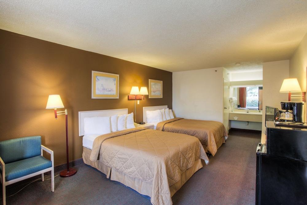 Quality Inn & Suites St Augustine Beach Area شاطئ سانت اوجوستين المظهر الخارجي الصورة
