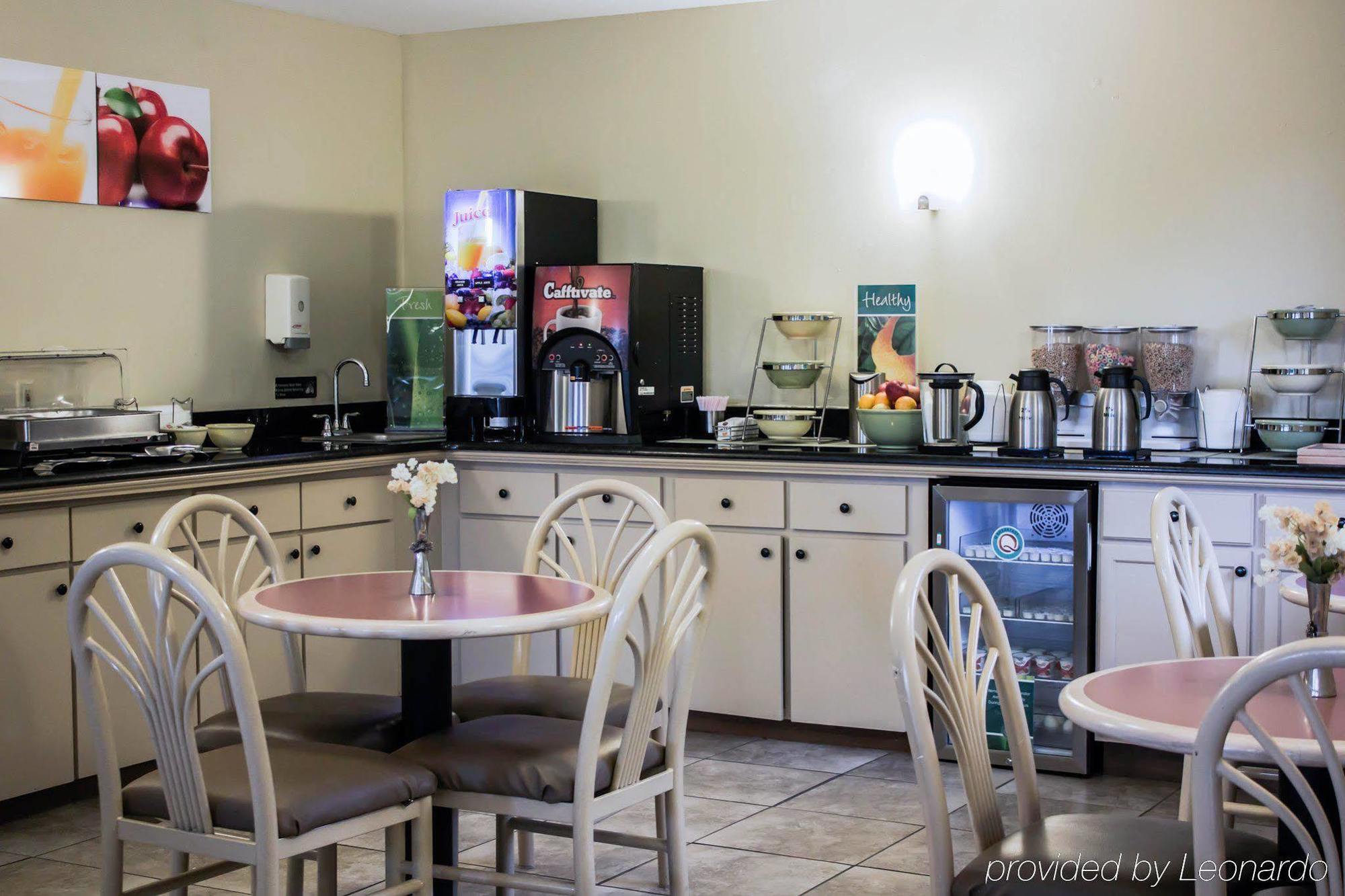 Quality Inn & Suites St Augustine Beach Area شاطئ سانت اوجوستين المظهر الخارجي الصورة