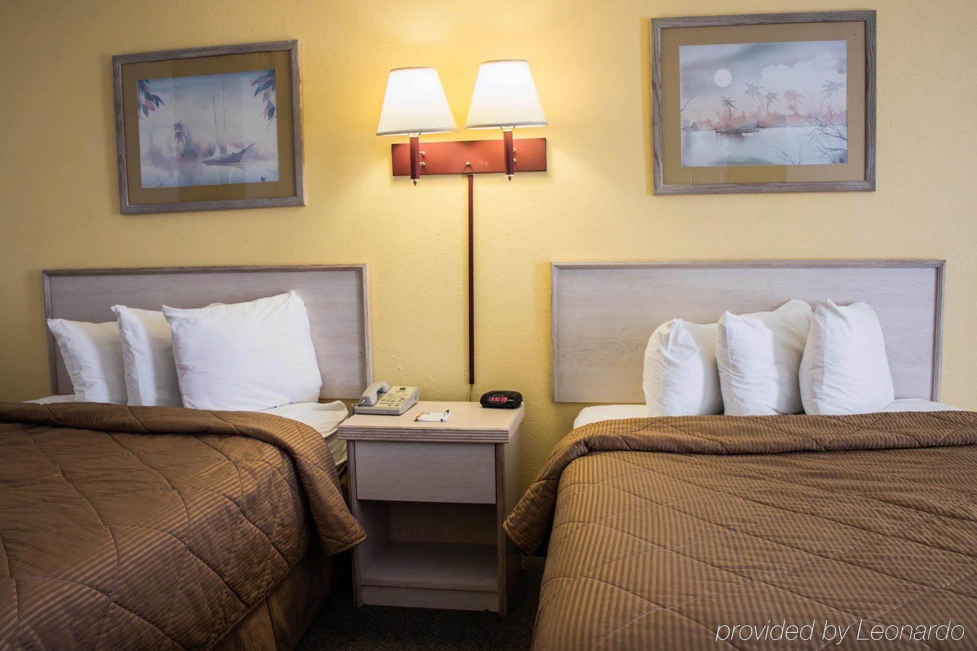 Quality Inn & Suites St Augustine Beach Area شاطئ سانت اوجوستين المظهر الخارجي الصورة